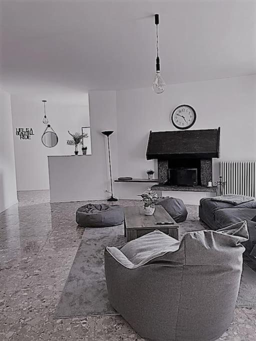 Sleepwell In Valganna Apartment Екстериор снимка