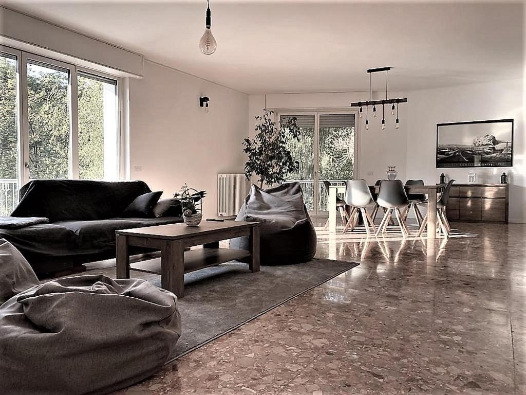 Sleepwell In Valganna Apartment Екстериор снимка